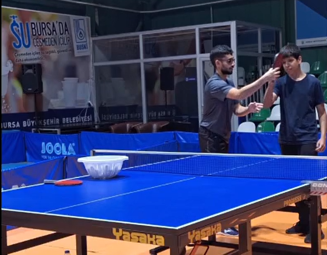 Bursa masa tenisi antrenmanı - Bireysel ve grup masa tenisi dersleri